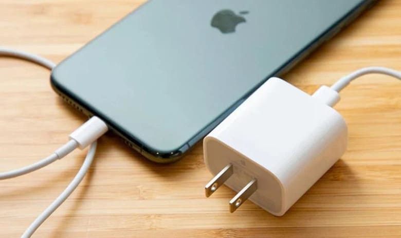 Bộ sạc đạt chuẩn cho iPhone 12 Pro Max