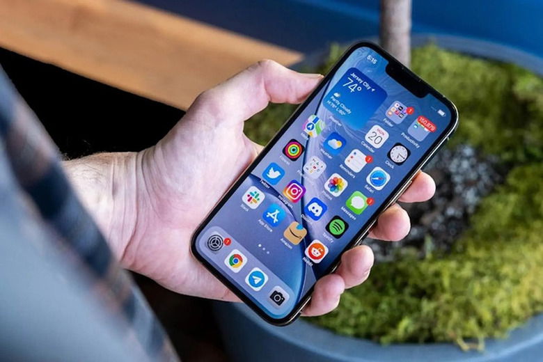 Thao tác chạm bị trễ khi sử dụng iPhone