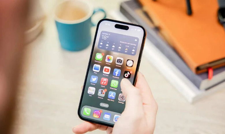 So sánh chậm do phần mềm và phần cứng trên iPhone