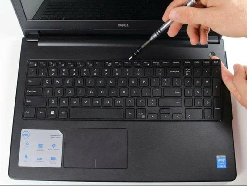 Những biểu hiện thường gặp khi bàn phím laptop không nhập được số