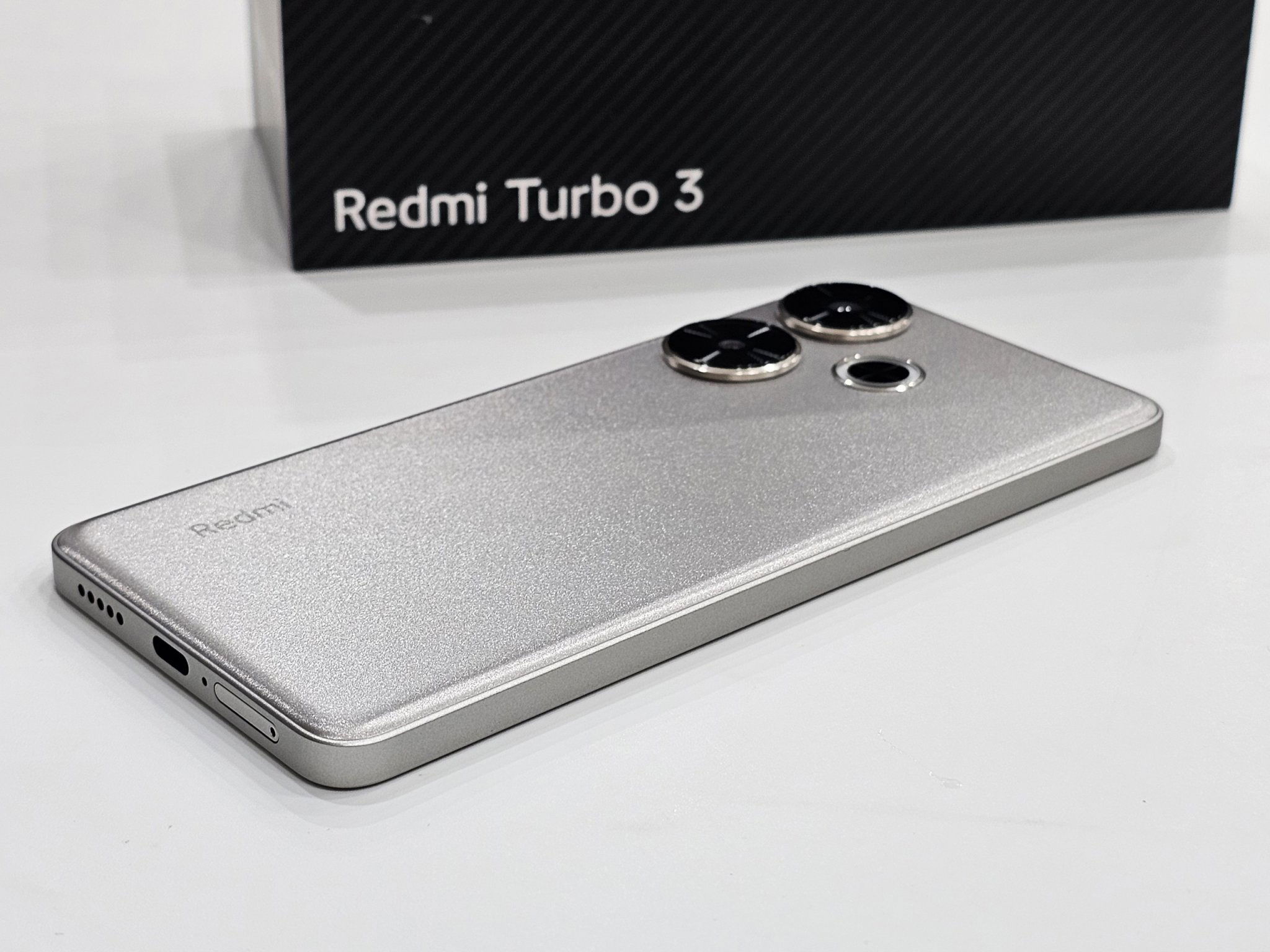 hình ảnh Redmi Turbo 3