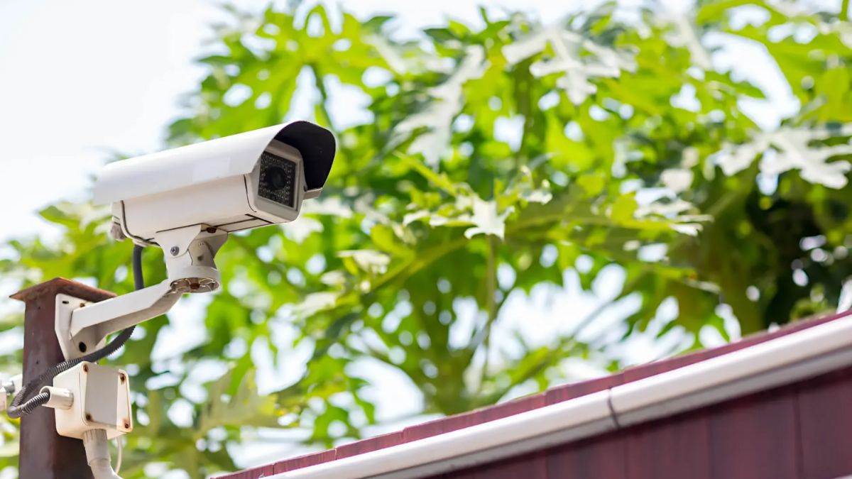 Camera có vỏ kim loại bảo vệ linh kiện tót hơn