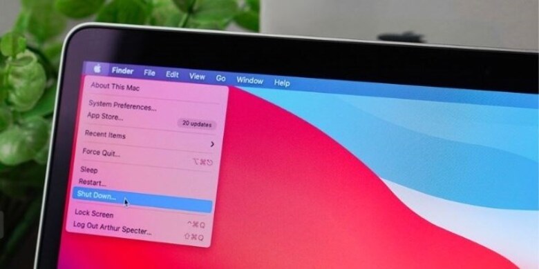 Chọn shutdown trên menu hiển thị