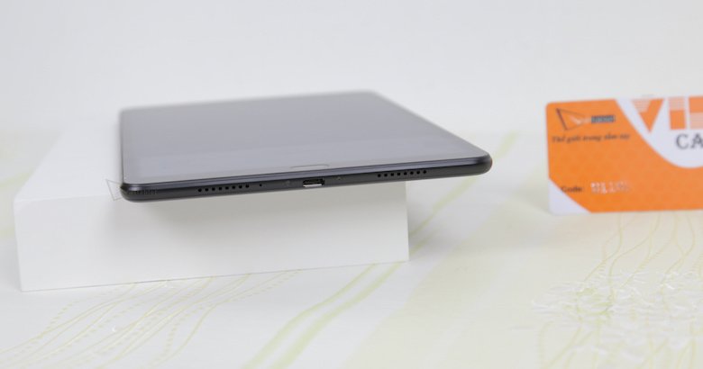 Xiaomi MiPad 4 Plus thiết kế mặt lưng 