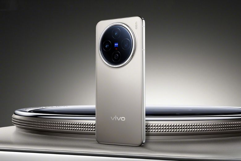 Vivo X200 