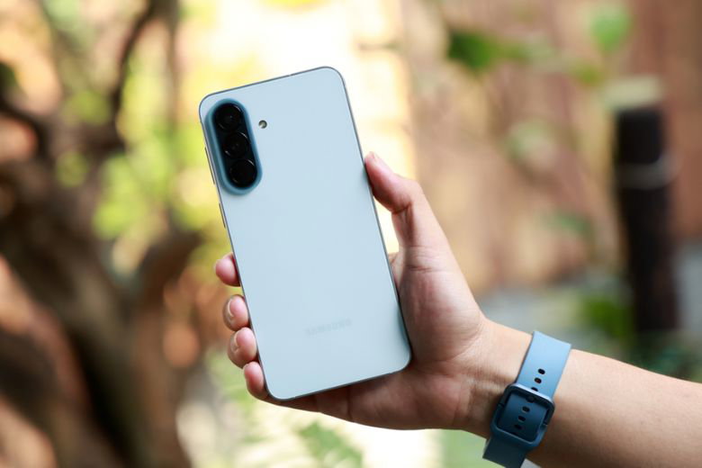 Đánh giá Samsung Galaxy A57 5G 2