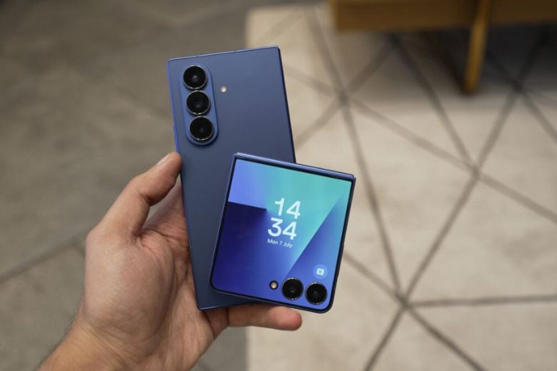 Đánh giá Samsung Galaxy Z Flip8 5