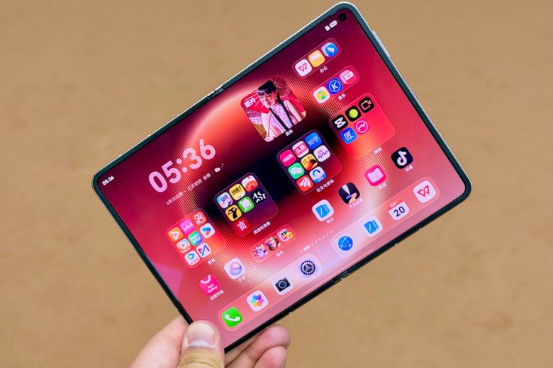 Huawei Pura X Max 6