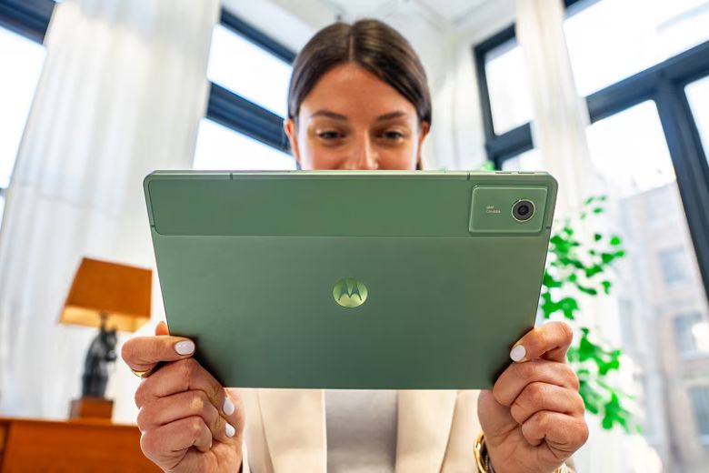 Motorola Moto Pad 2026 5