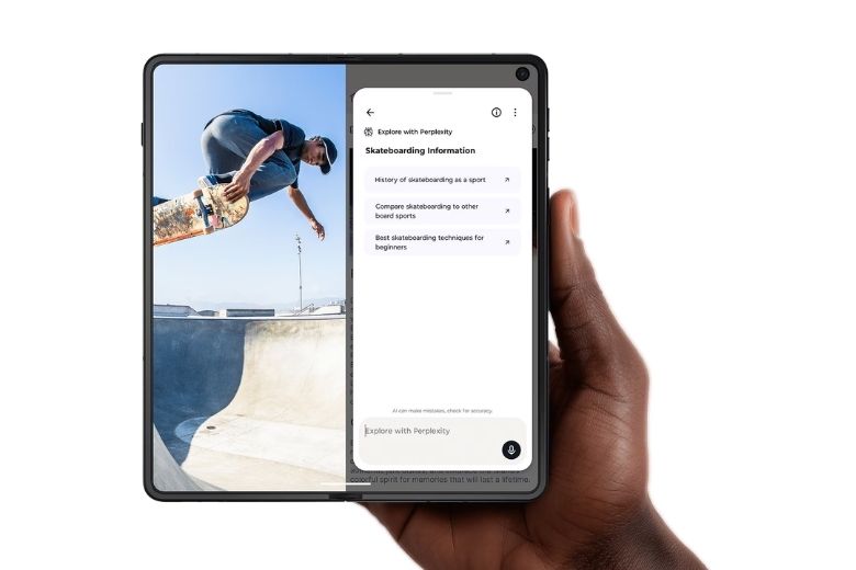 Motorola Razr Fold 6