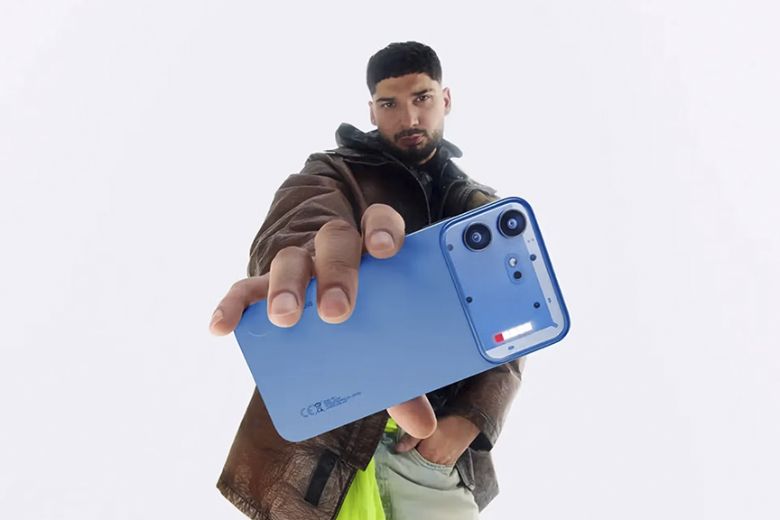 Nothing Phone (4b) 4