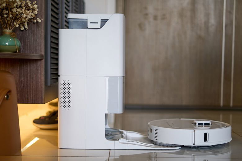 Robot hút bụi lau nhà Roborock 15