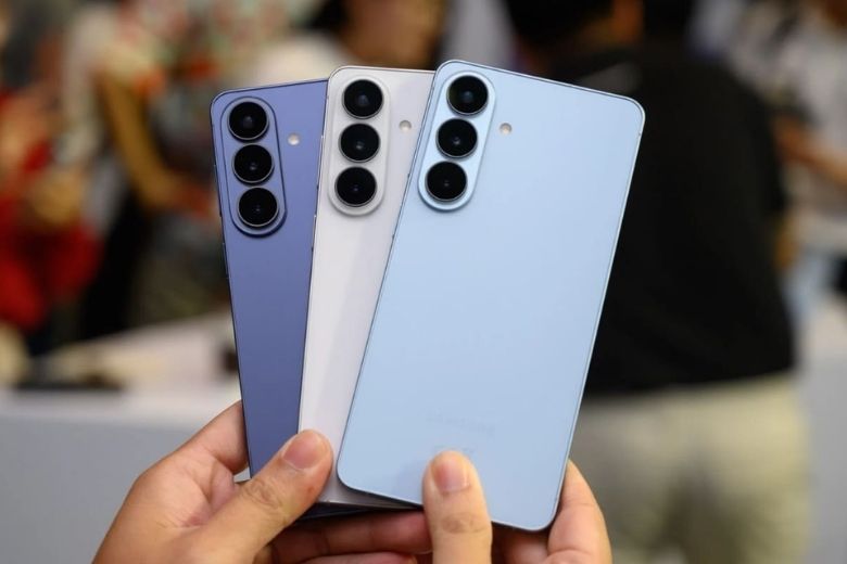 Samsung Galaxy S26 5G (12GB - 512GB) 2