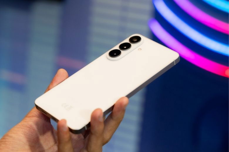 Samsung Galaxy S26 Plus 5