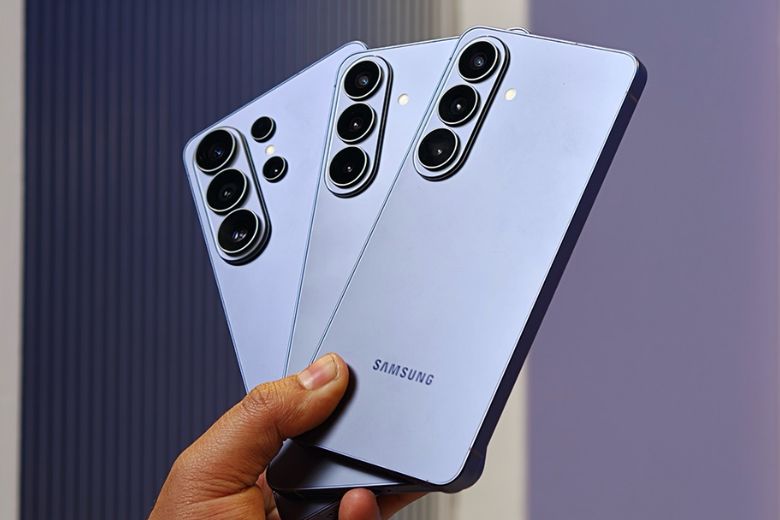 Samsung, Galaxy S27 series 6