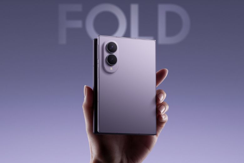 Giá Samsung Galaxy Z Fold8 1