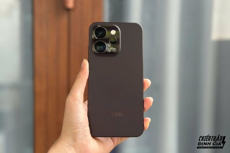 So sánh Oppo Reno15 Pro và Oppo Reno14 Pro 4