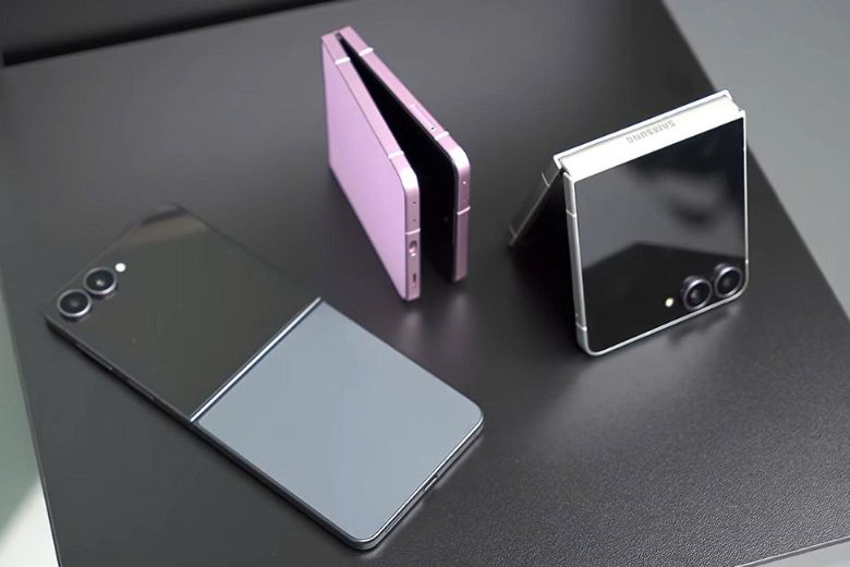 So sánh Samsung Galaxy Z Flip8 và Galaxy Z Flip7 7