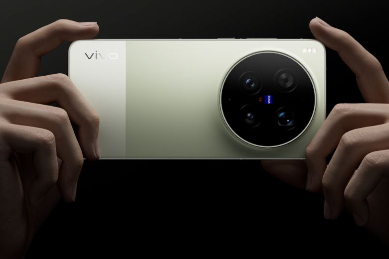 Vivo X300 Ultra 4