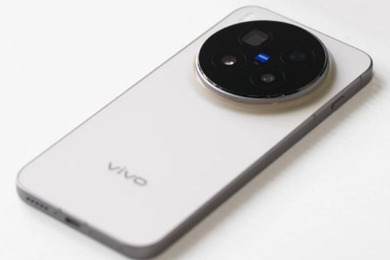 Vivo X500 2