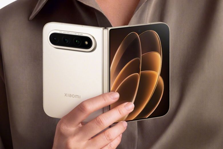 Xiaomi 18 Fold 5