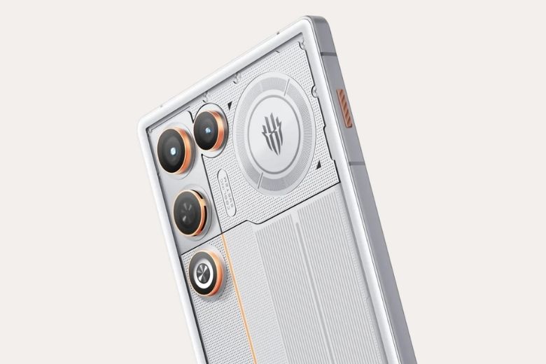 ZTE Nubia Red Magic 11 Air Trace Edition 5