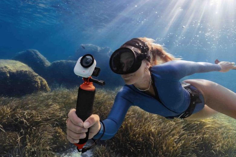 Insta360 Go Ultra (Creator Bundle) 4
