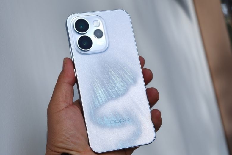 Đánh giá Oppo Reno15 2