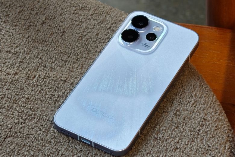 Đánh giá Oppo Reno15 4