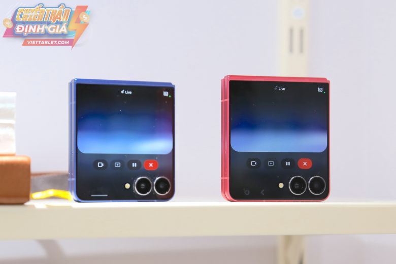 Samsung Galaxy Z Flip 7 6