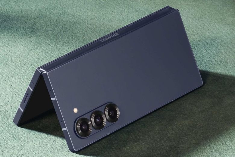 Đánh giá Samsung Galaxy Z Fold 7 1