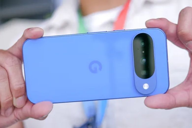 Google Pixel 10 5
