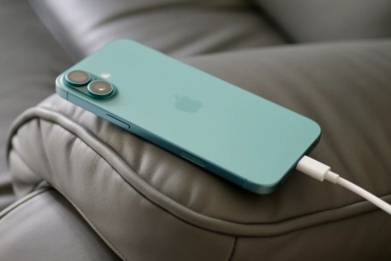 iPhone 17 Plus 1