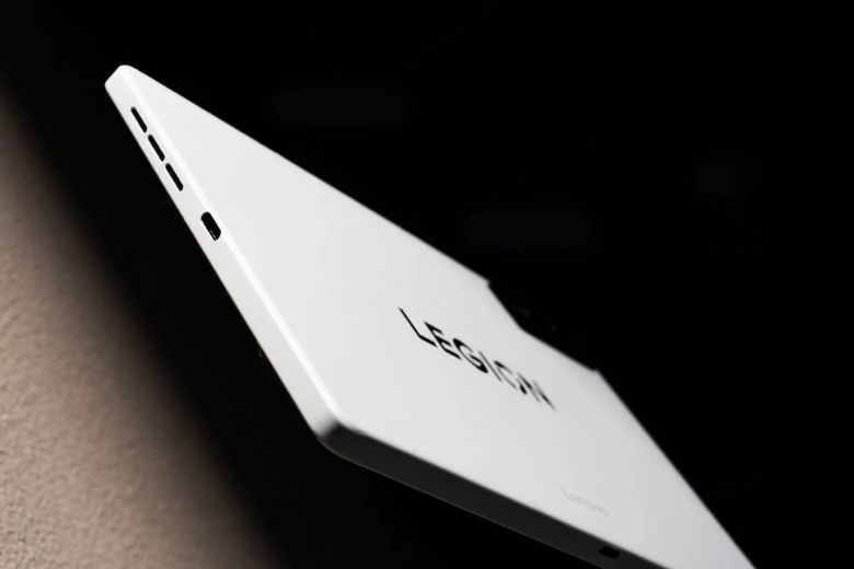 Lenovo Legion Y700 Gen 4 4