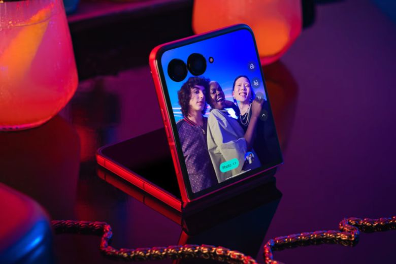 Motorola Razr 60 Ultra 1