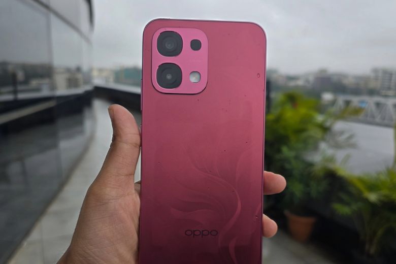 Oppo F31 2