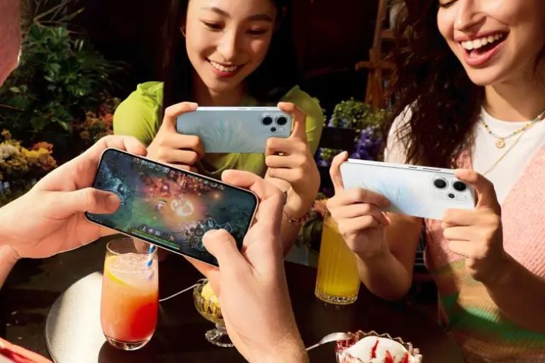 Oppo Reno14 F 4