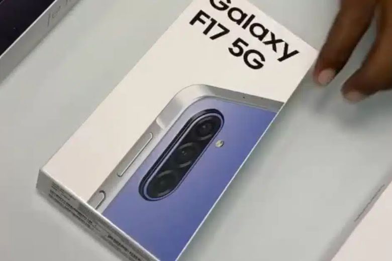 Samsung Galaxy F17 7