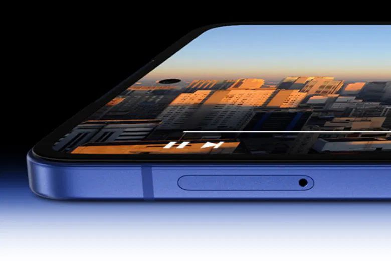 Samsung Galaxy Z Flip7 6