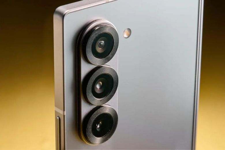 Samsung Galaxy Z Fold 7 7