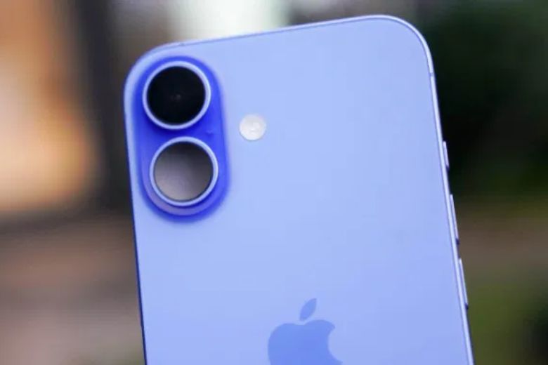 iPhone 17 và iPhone 16 4