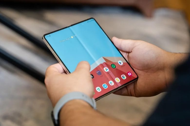 Samsung Galaxy Z Fold 7 và Galaxy Z Fold 6 3