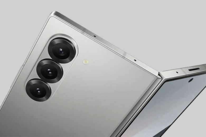 Samsung Galaxy Z Fold 7 và Galaxy Z Fold 6 4