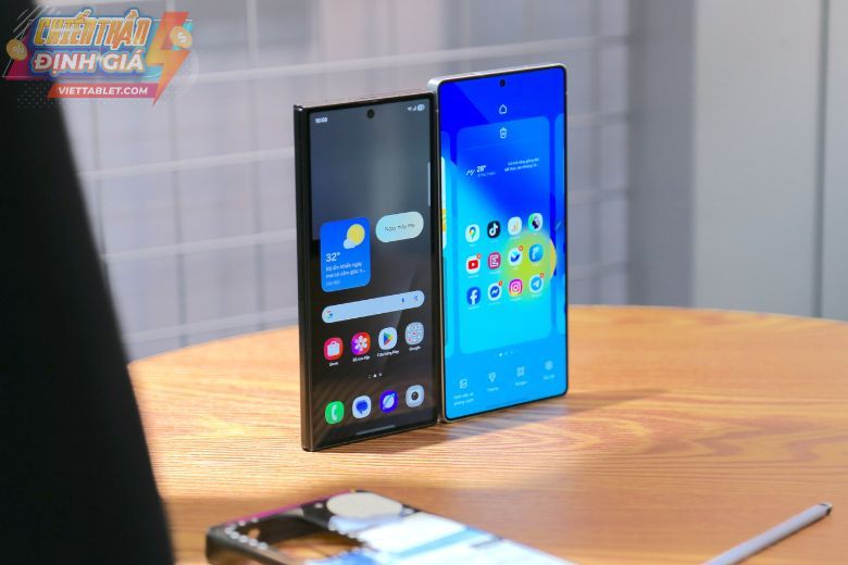 Samsung Galaxy Z Fold 7 và Galaxy Z Fold 6 3
