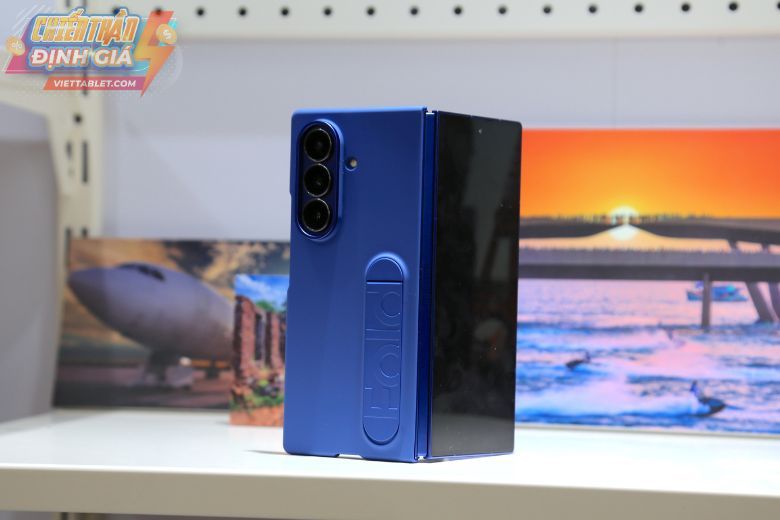 Samsung Galaxy Z Fold 7 và Galaxy Z Fold 6 7