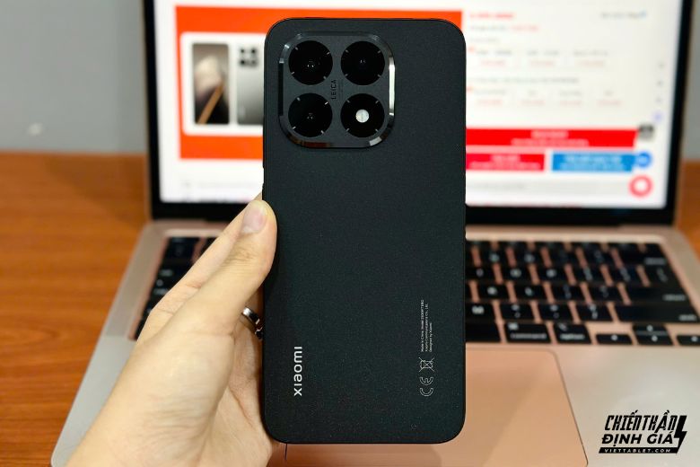 So sánh Xiaomi 15T và Xiaomi 14T 8