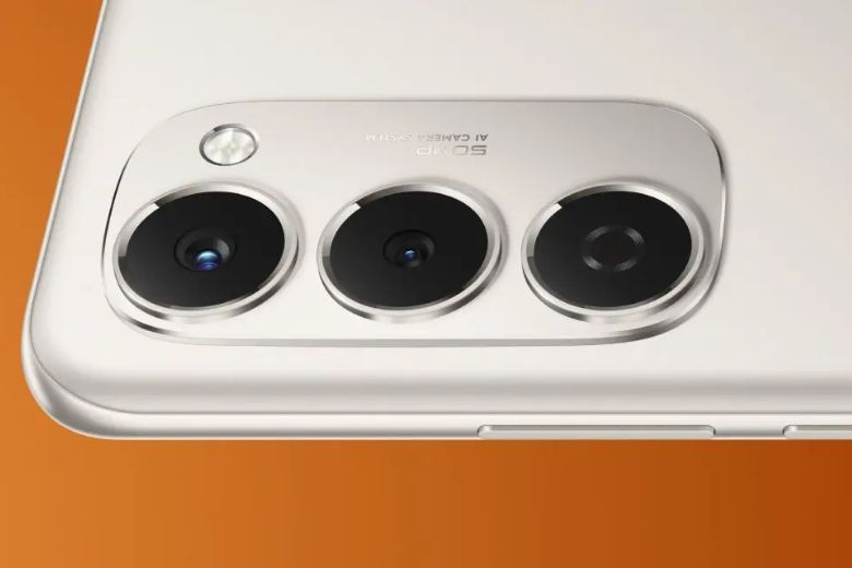 Tecno Spark 40 Pro+ 3