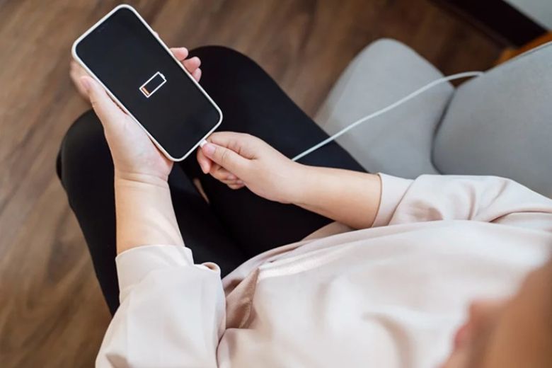 Thu pin iPhone cũ, đổi pin iPhone mới 2
