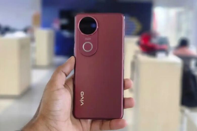 Vivo V50 Elite 3