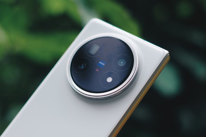 Vivo X Fold 5 7